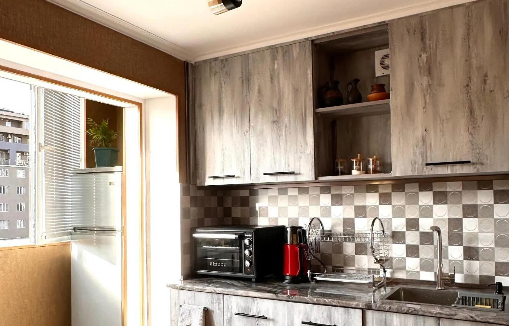Charming Apartment In Saburtalo Tbilisi