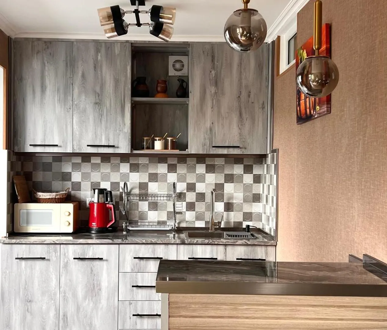 Charming Apartment In Saburtalo Tbilisi